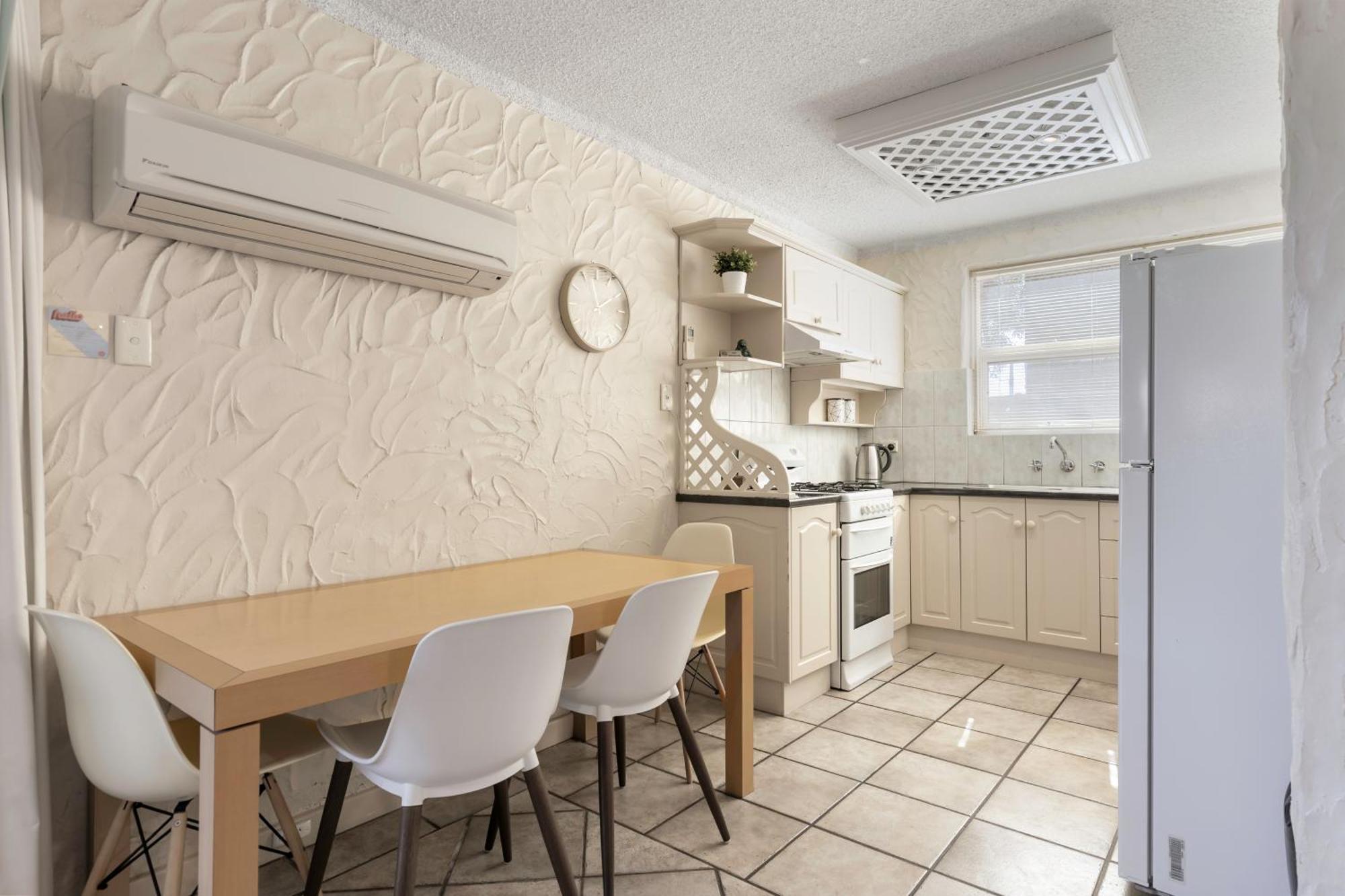 Bayswaterfront Apartments Adelaide Phòng bức ảnh