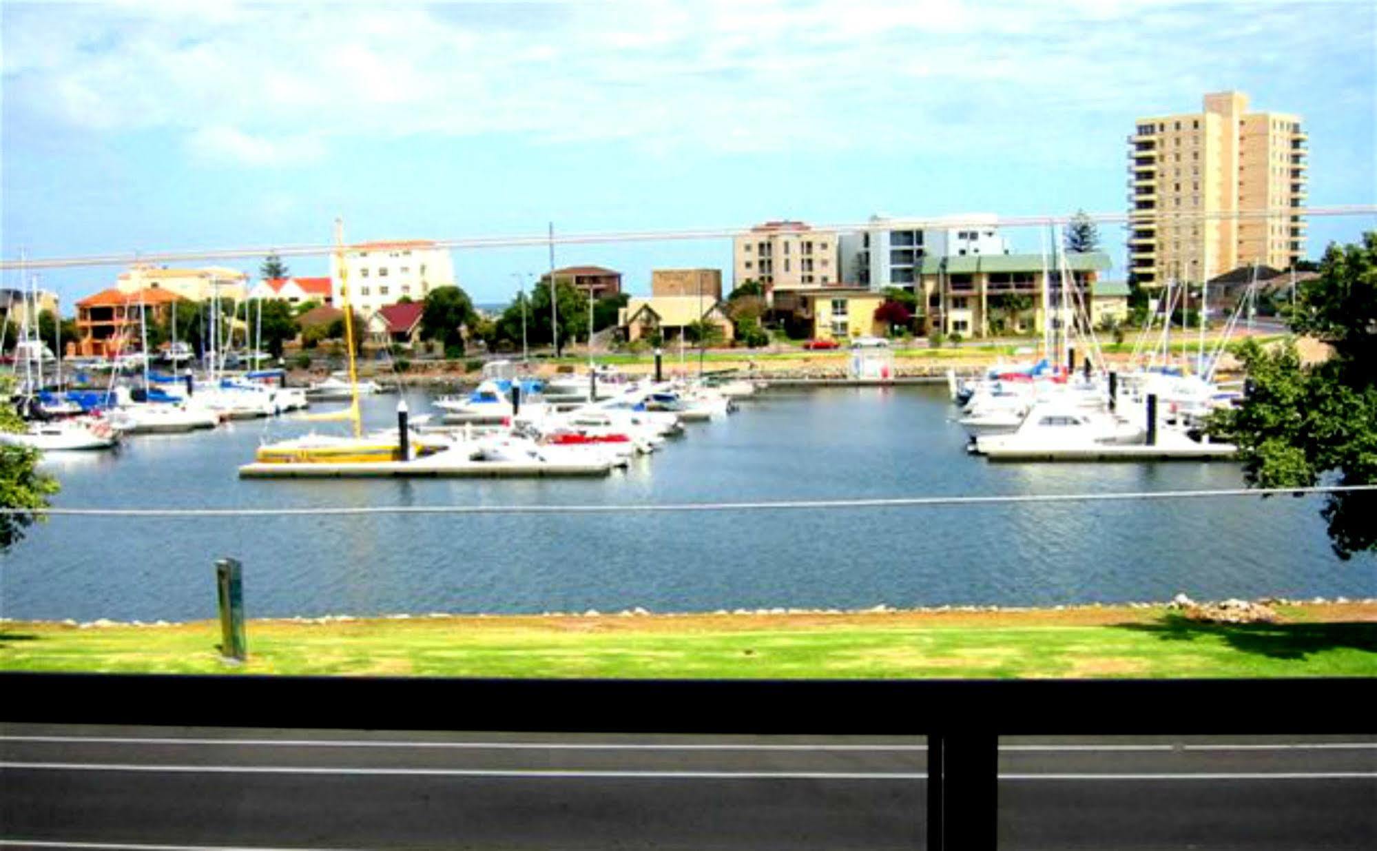 Bayswaterfront Apartments Adelaide Ngoại thất bức ảnh